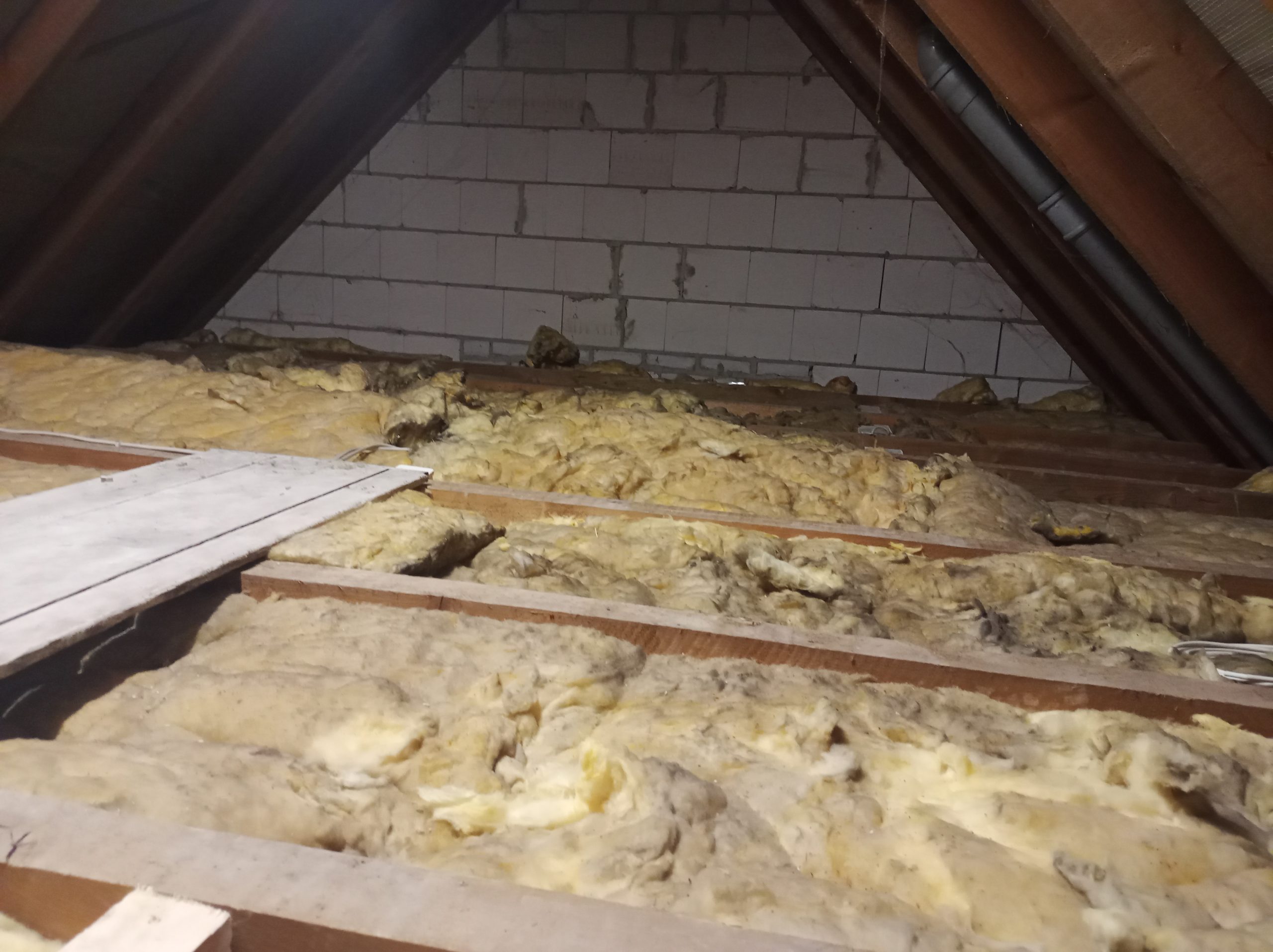 Spitzboden im Ursprungszustand